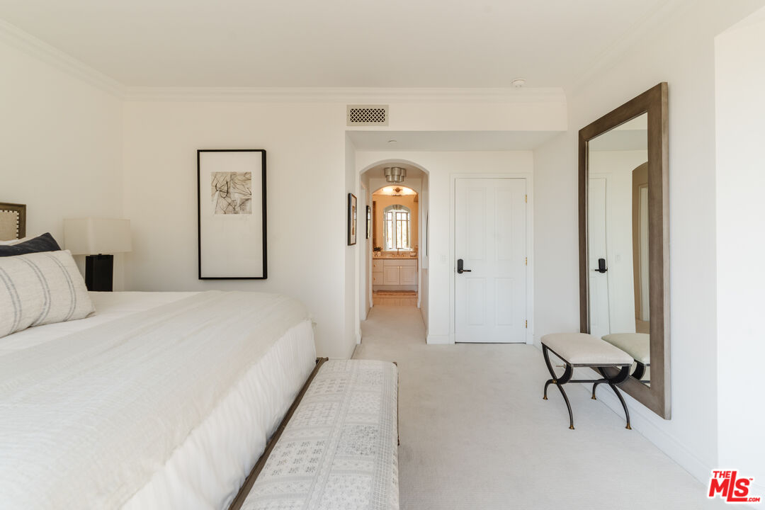 11847 Gorham Ave Unit: 302