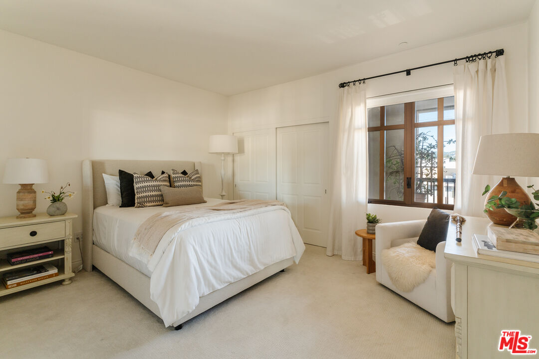 11847 Gorham Ave Unit: 302