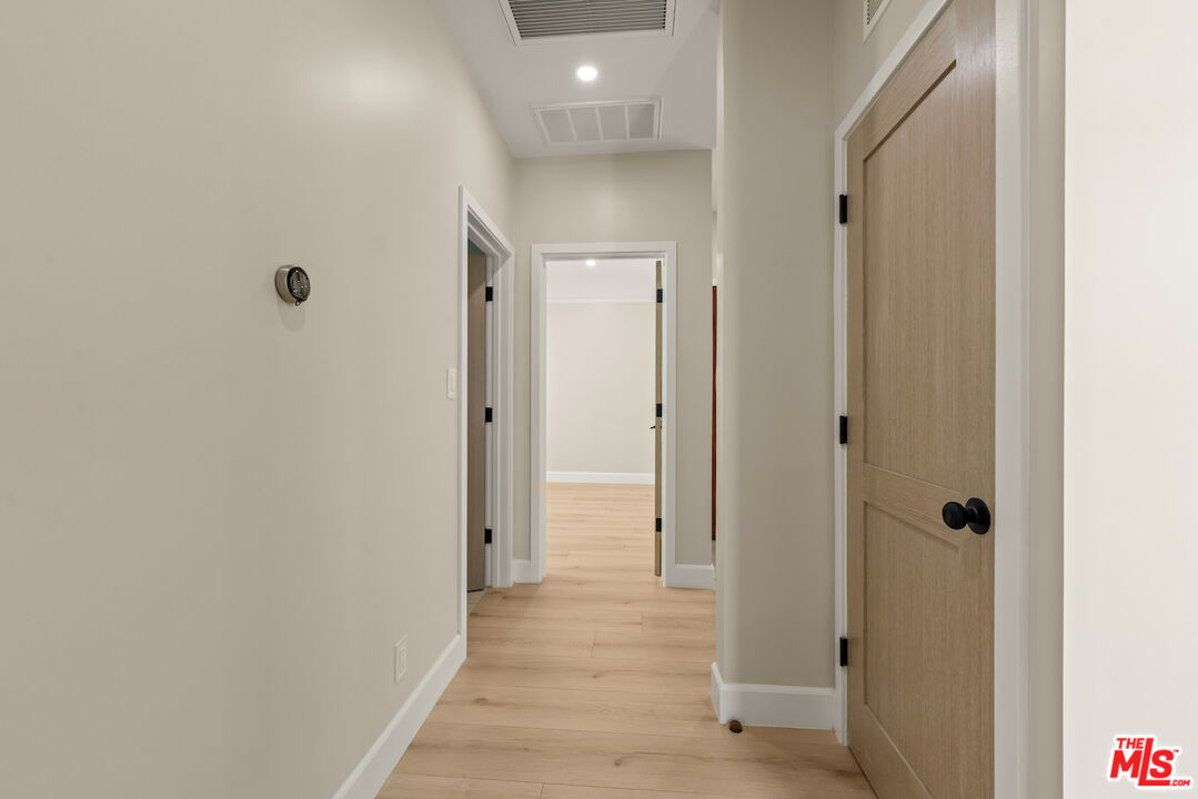 1117 S Wooster St Unit: 1119 1/2