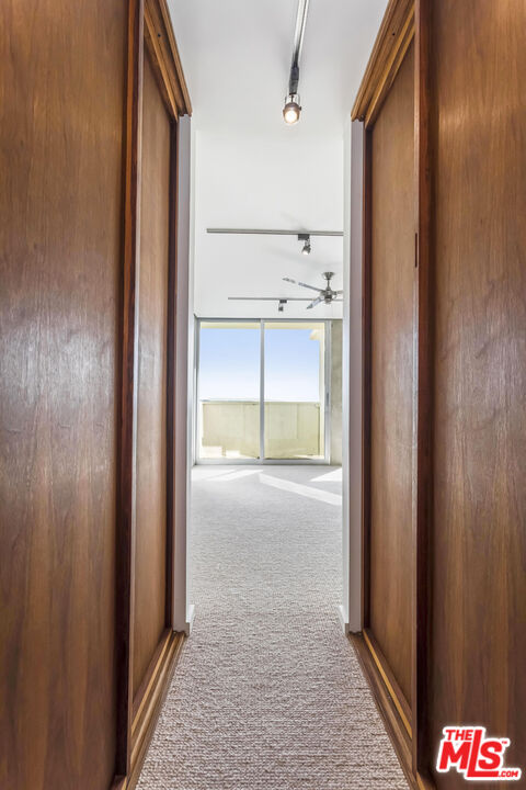 8787 Shoreham Dr Unit: 610