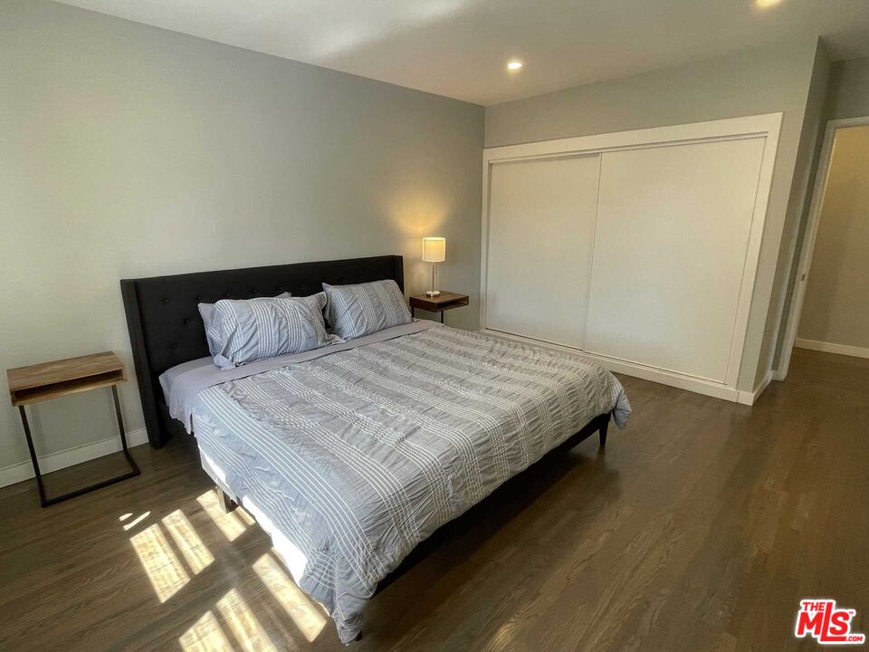 348 S Elm Dr Unit: 6