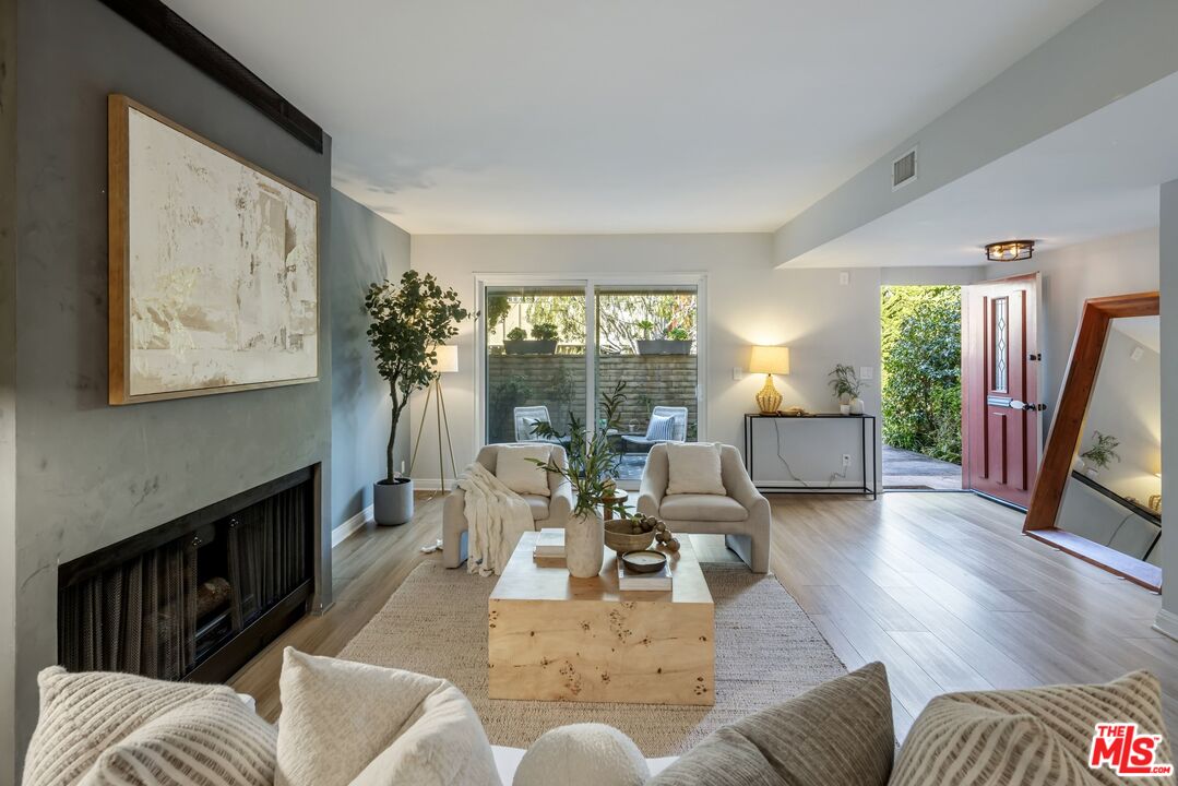 4752 La Villa Marina Unit: F