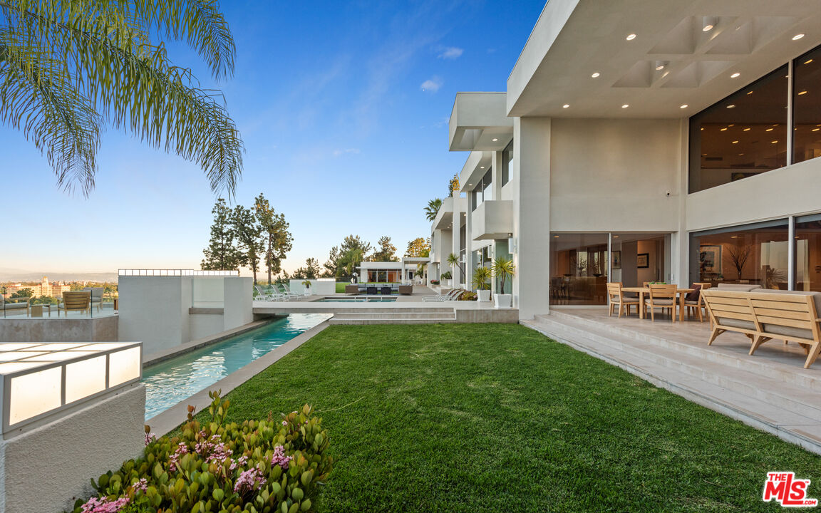 300 N San Rafael Ave