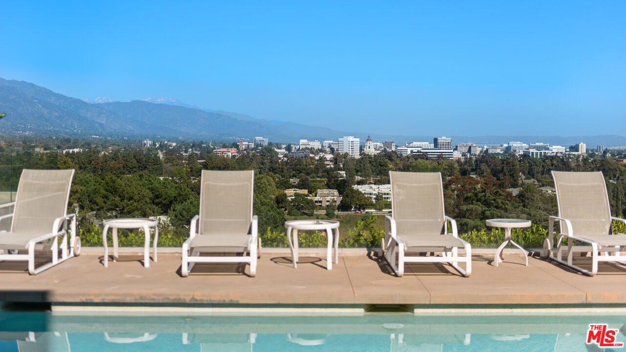 300 N San Rafael Ave