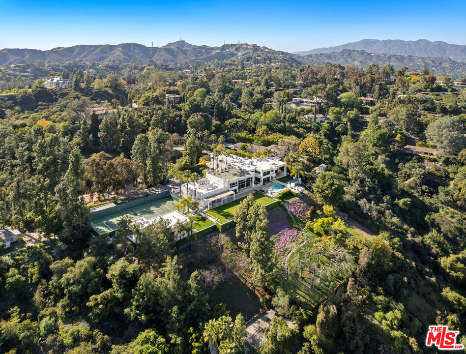 300 N San Rafael Ave