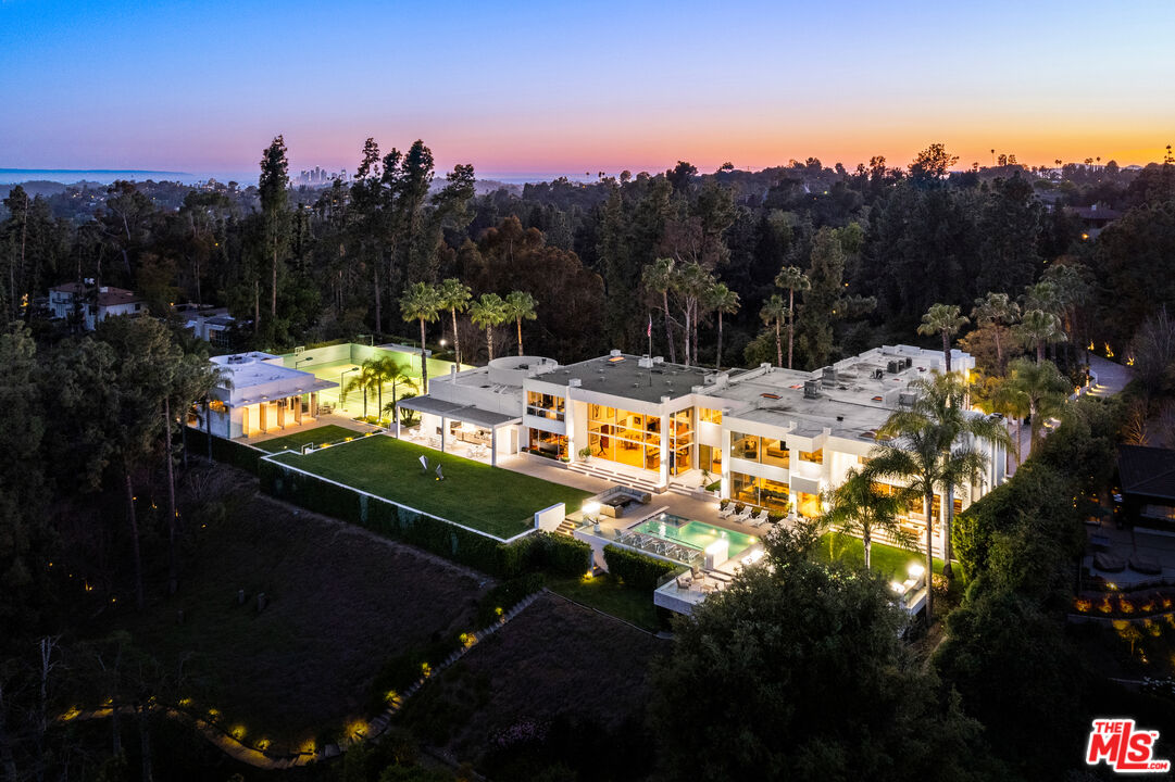 300 N San Rafael Ave