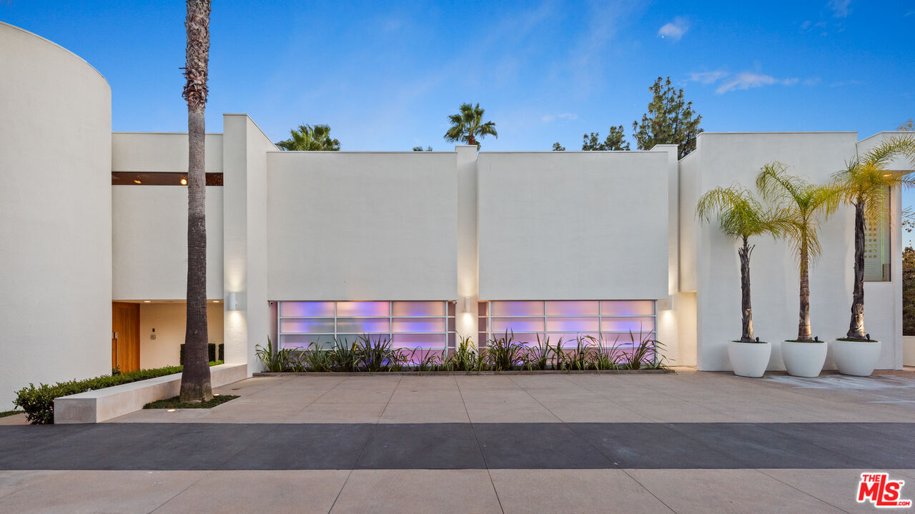 300 N San Rafael Ave