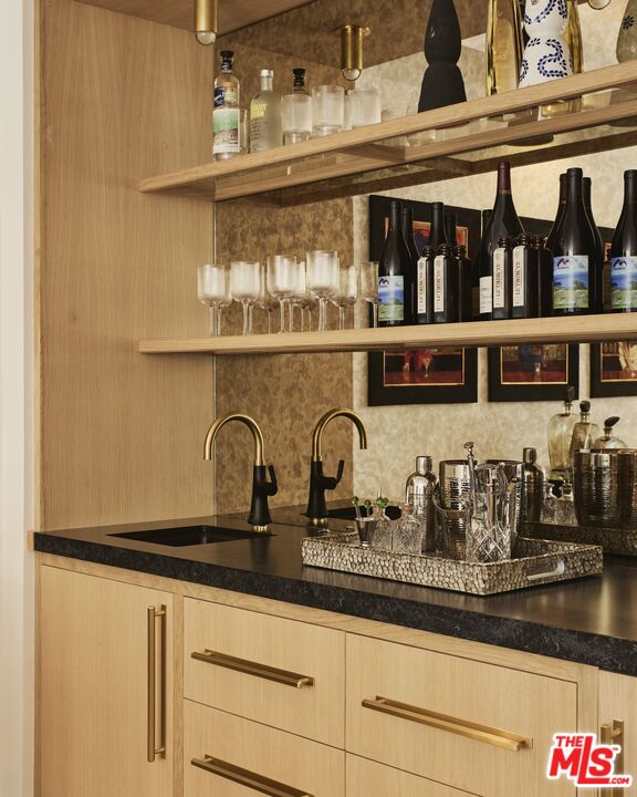 211 S Spalding Dr Unit: 110N