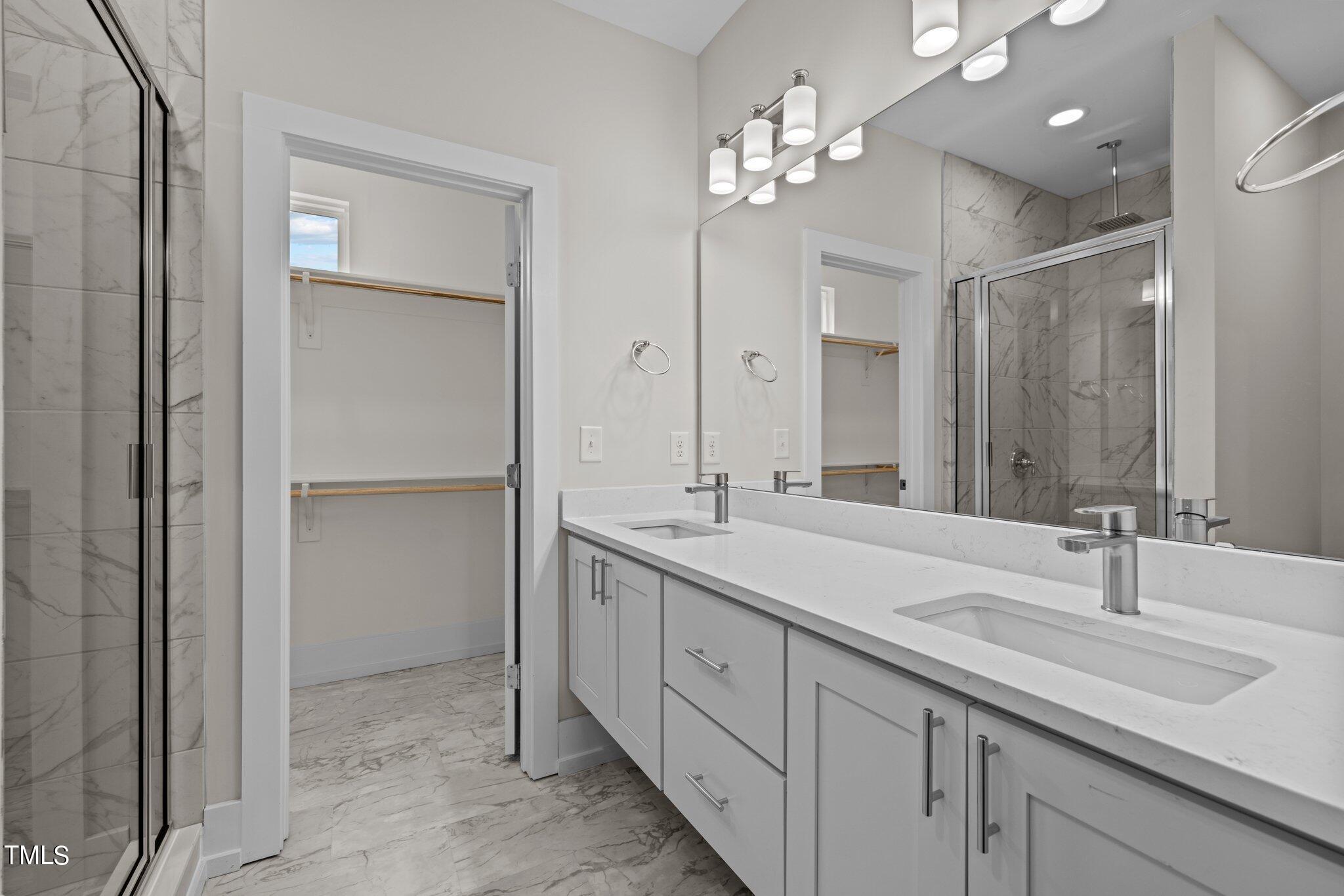 100 B Masondale Avenue