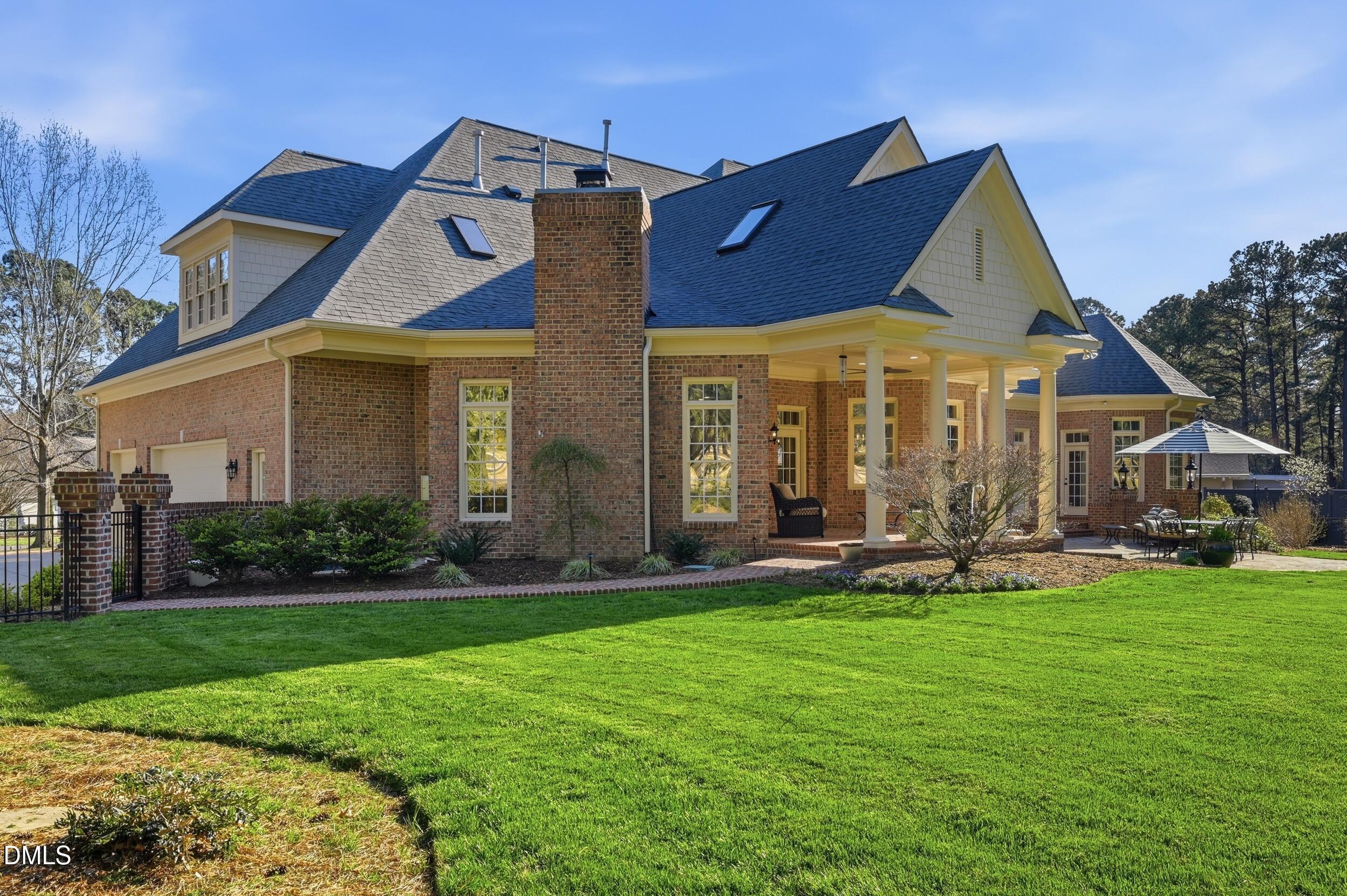 3424 Broomfield Terrace