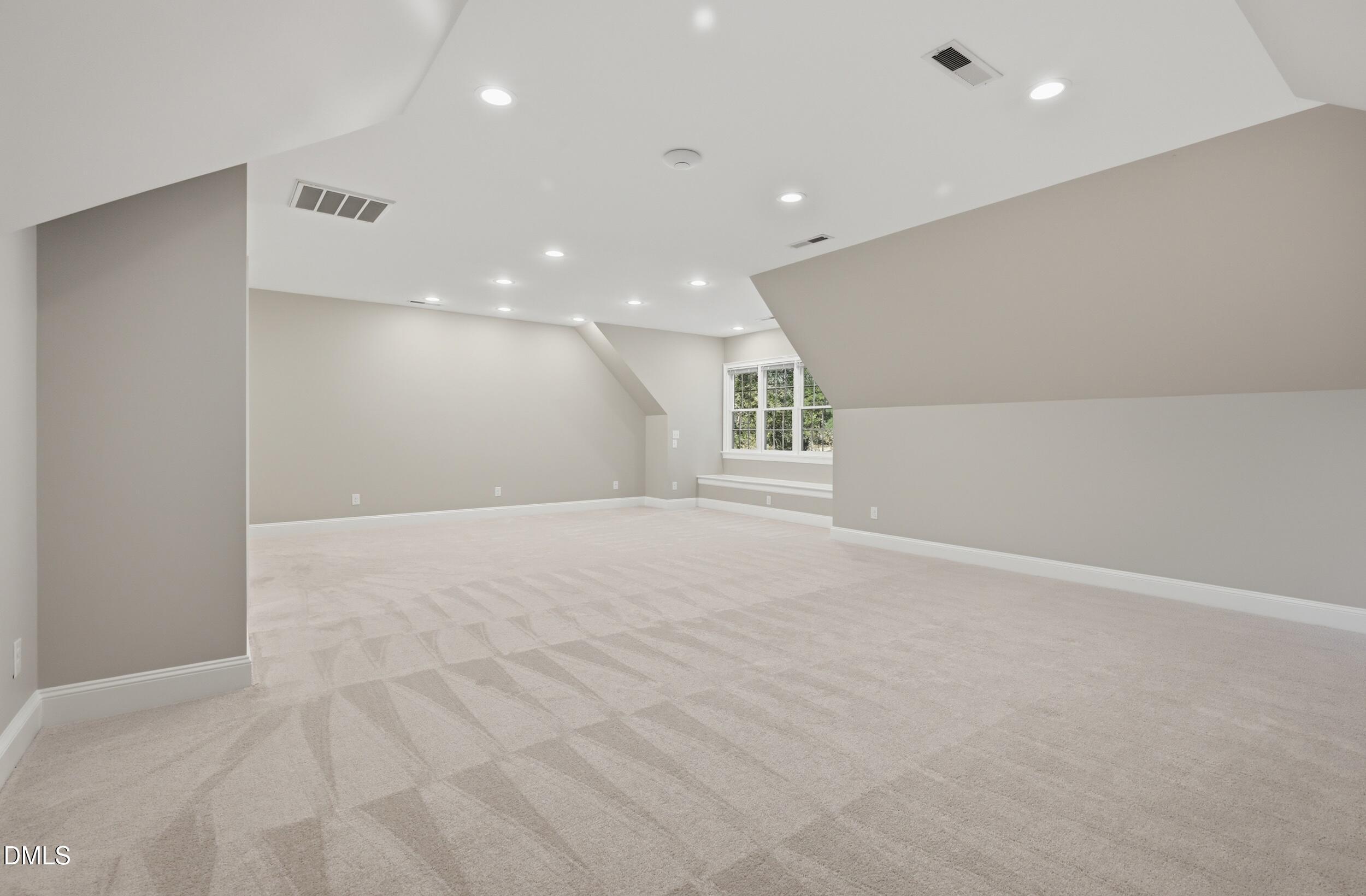 3424 Broomfield Terrace