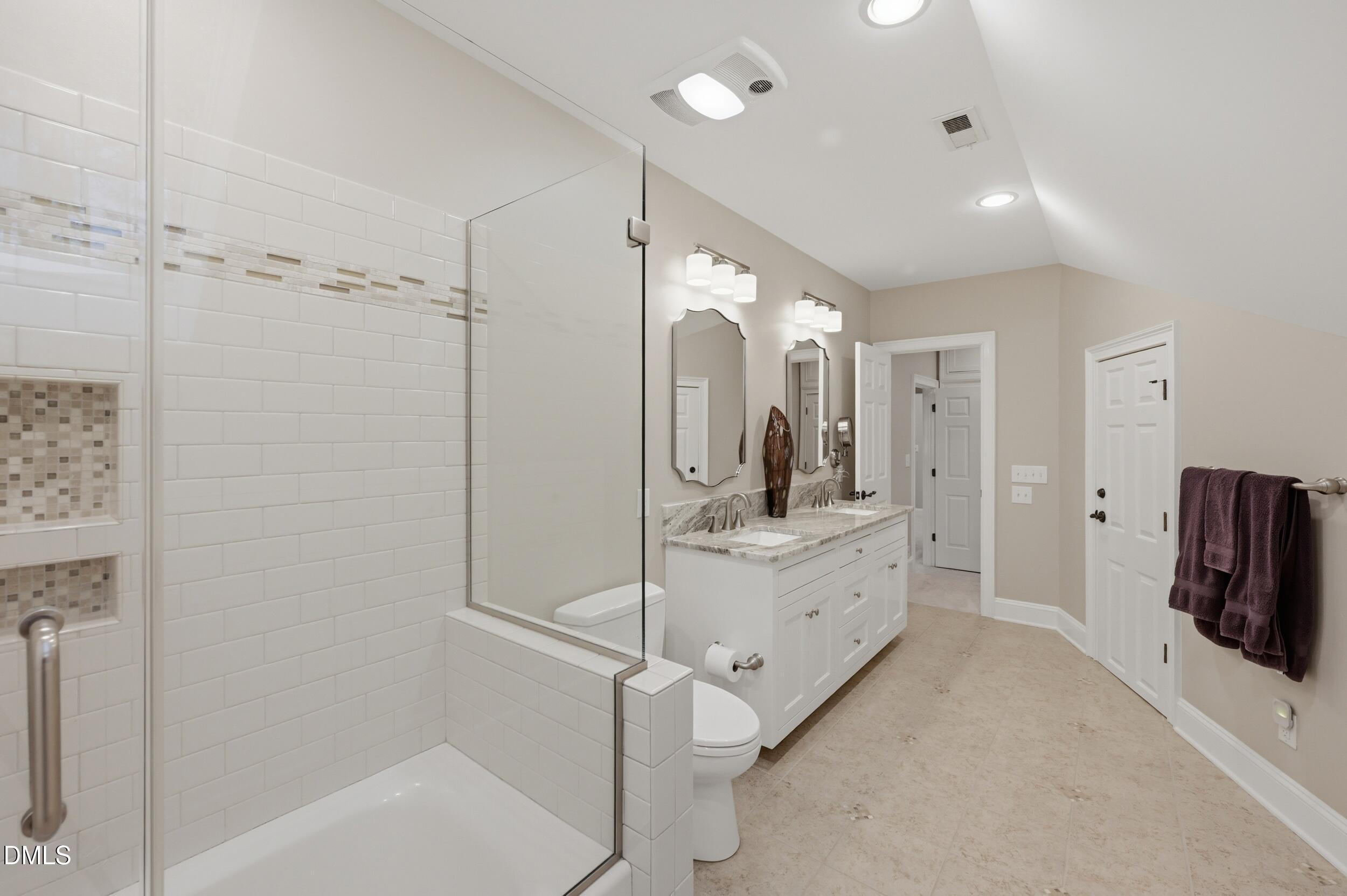 3424 Broomfield Terrace