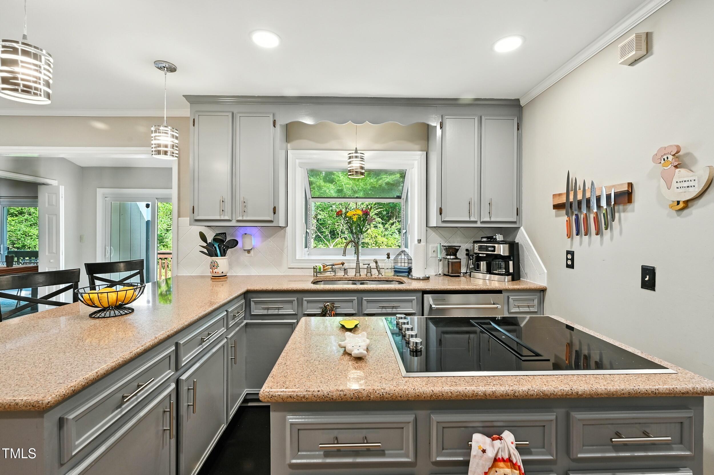 4002 Westfield Drive