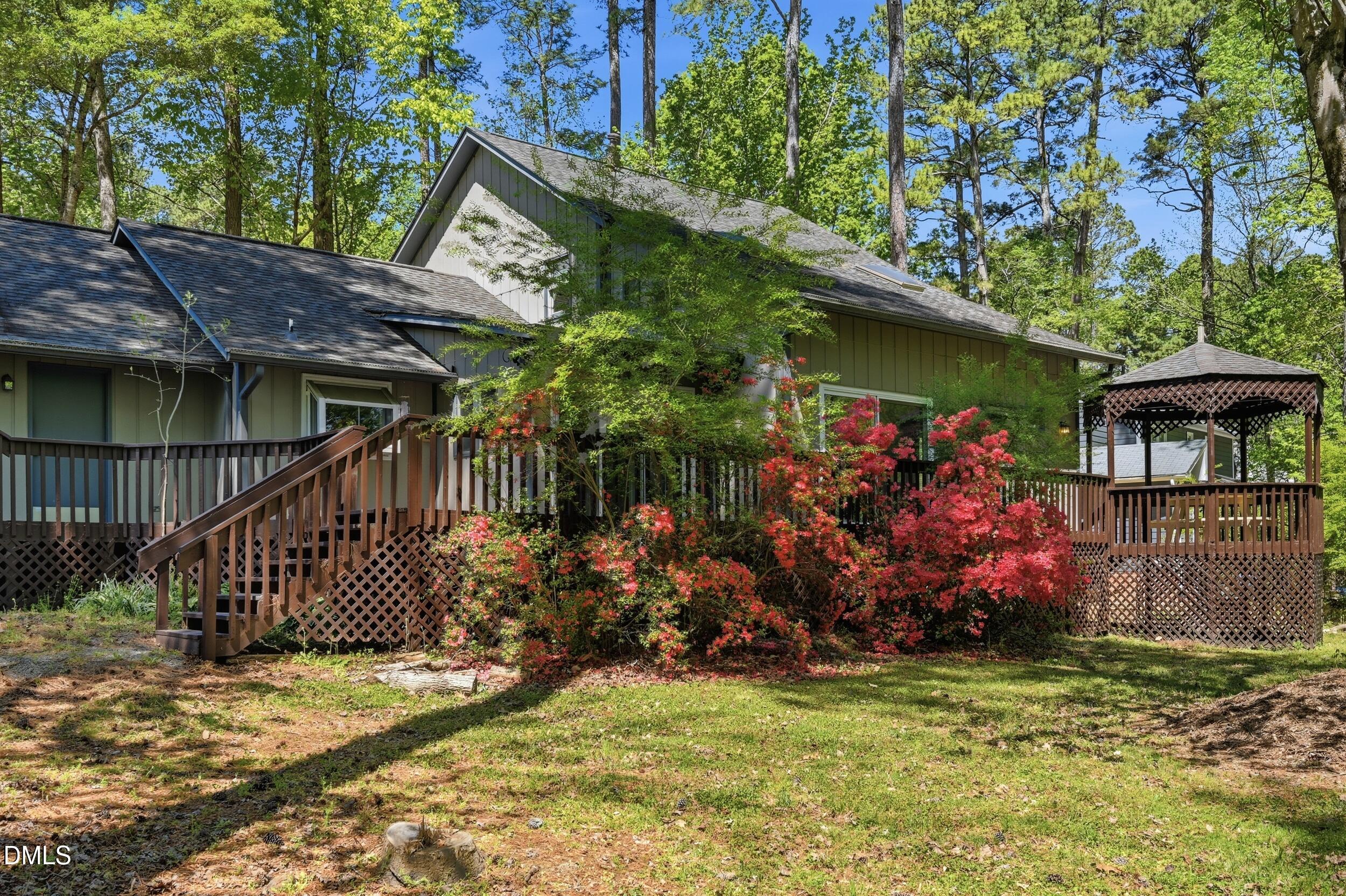 4002 Westfield Drive