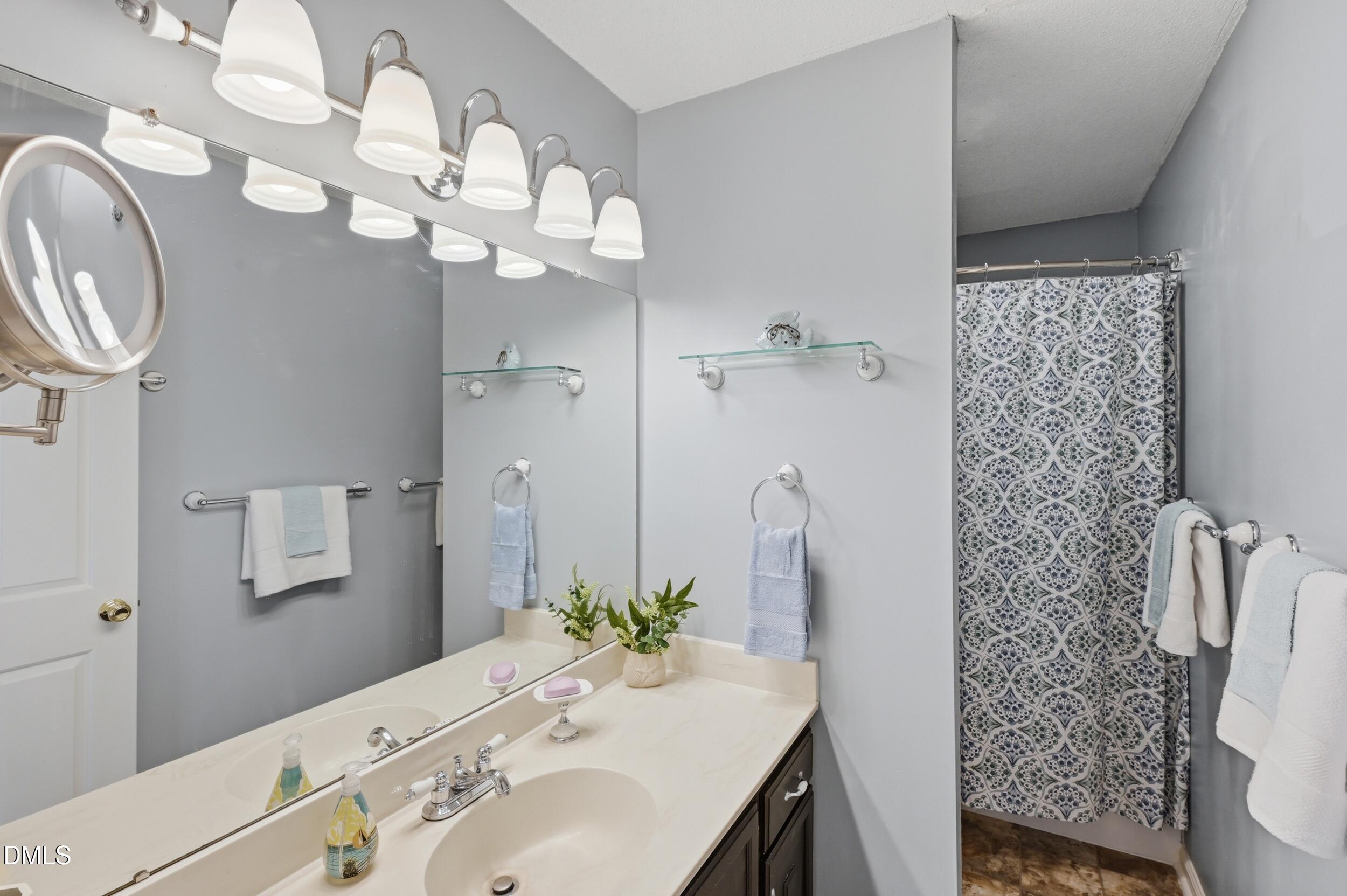 1515 E Franklin Street Apt 16