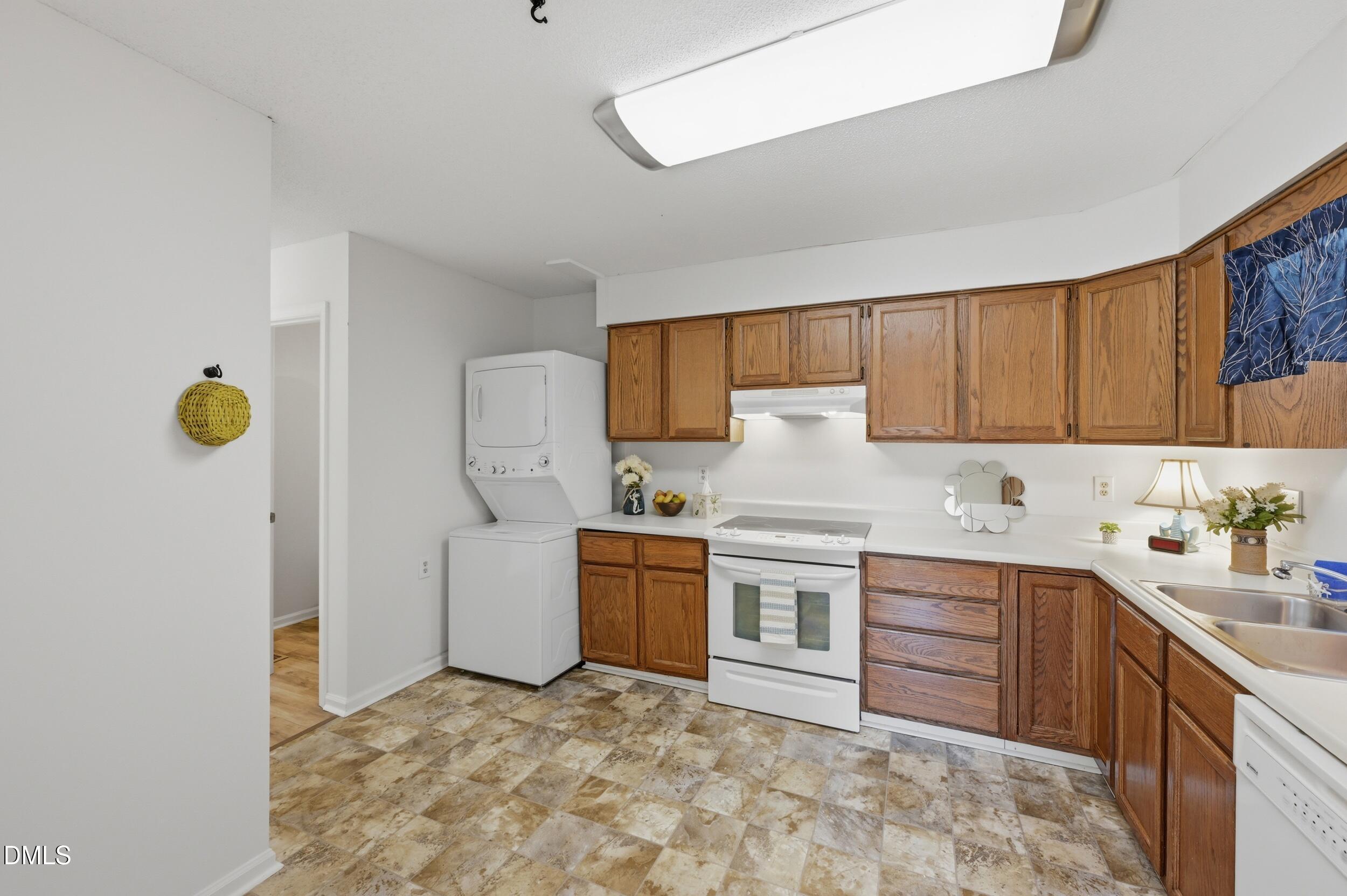 1515 E Franklin Street Apt 16