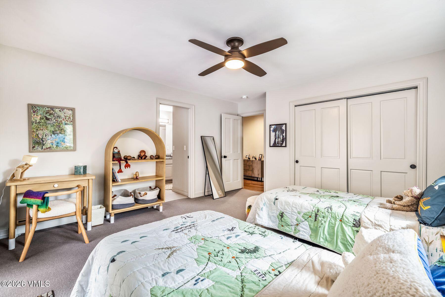 1402 Deer Boulevard