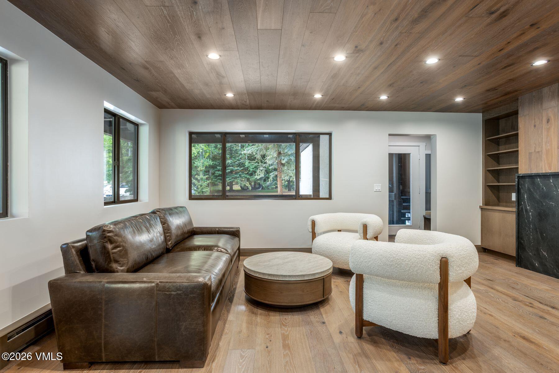 4570 Vail Racquet Club Drive Unit: 2-6
