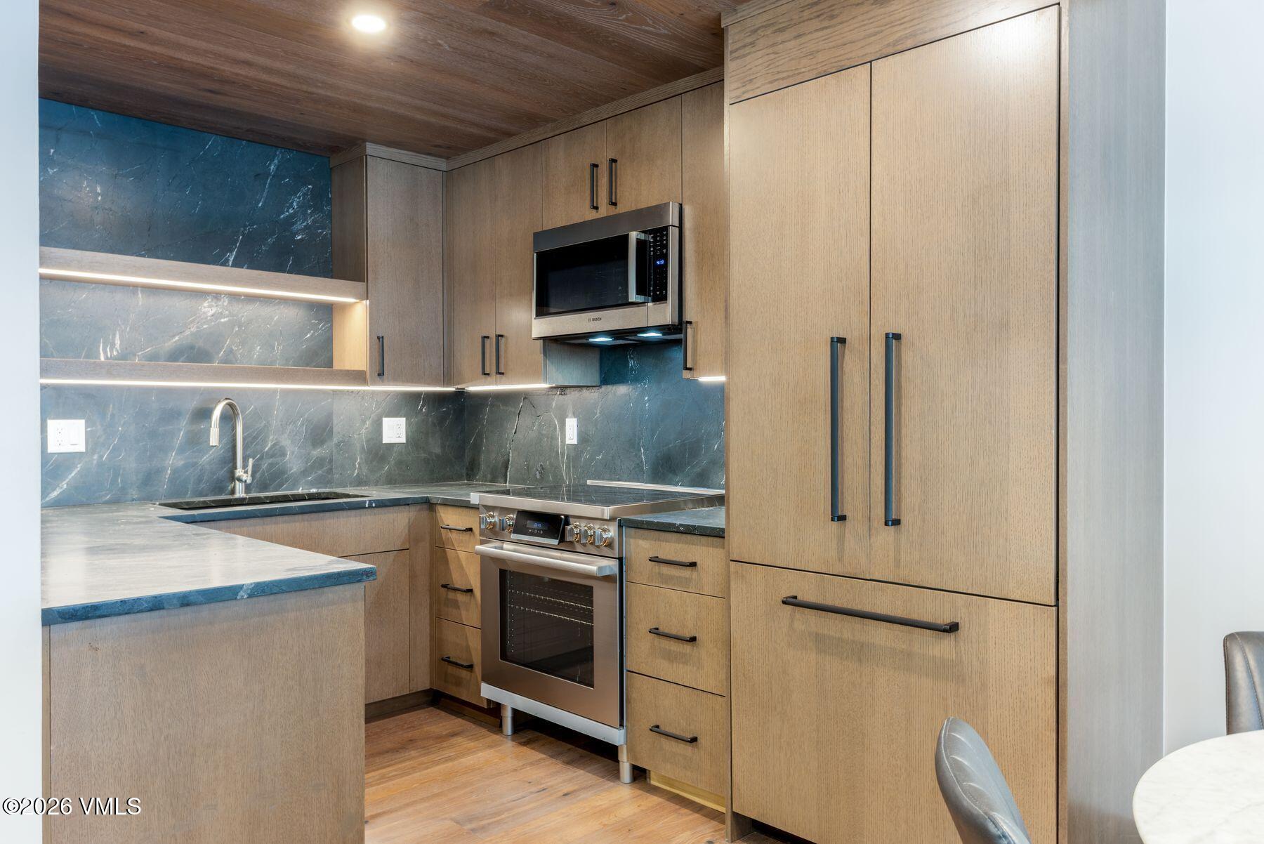 4570 Vail Racquet Club Drive Unit: 2-6