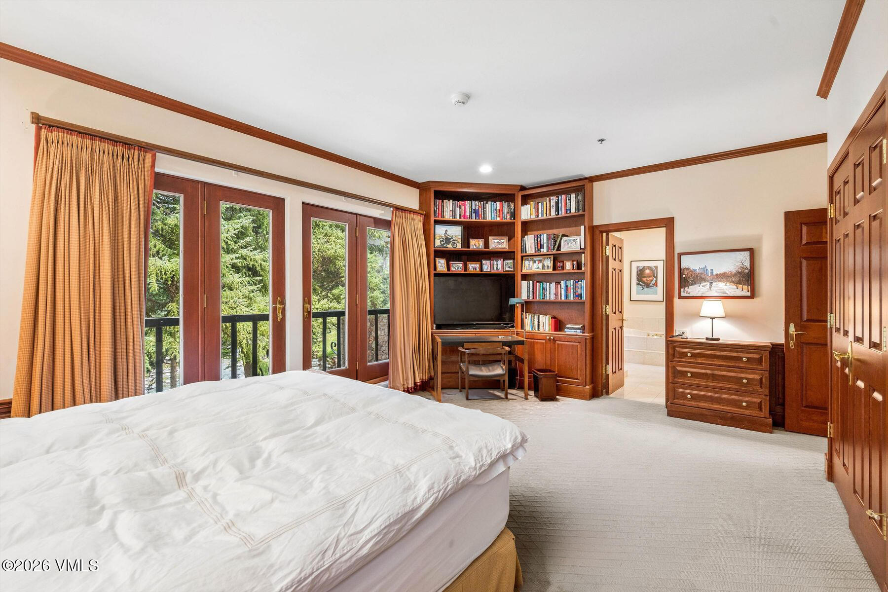 63 Willow Place # 1