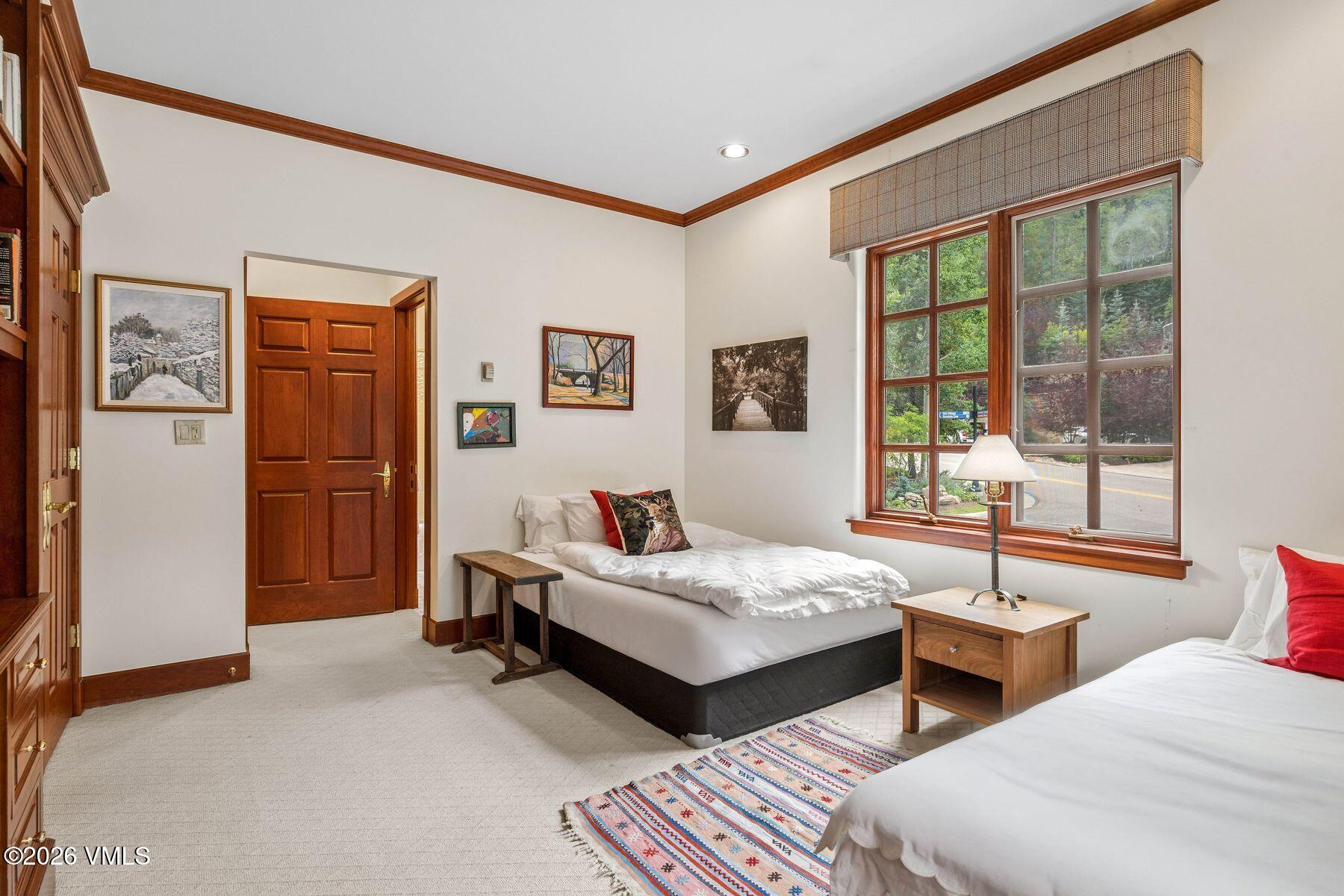63 Willow Place # 1