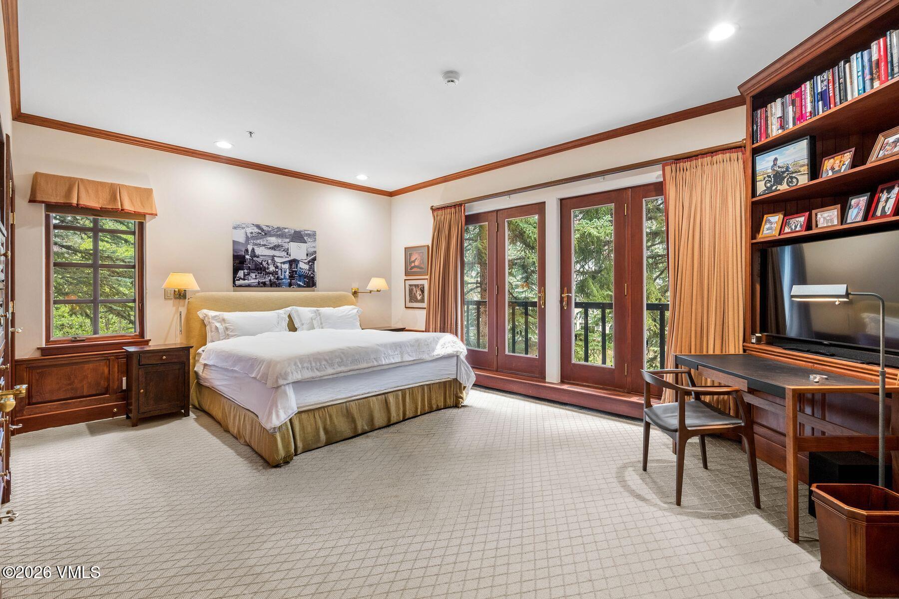 63 Willow Place # 1