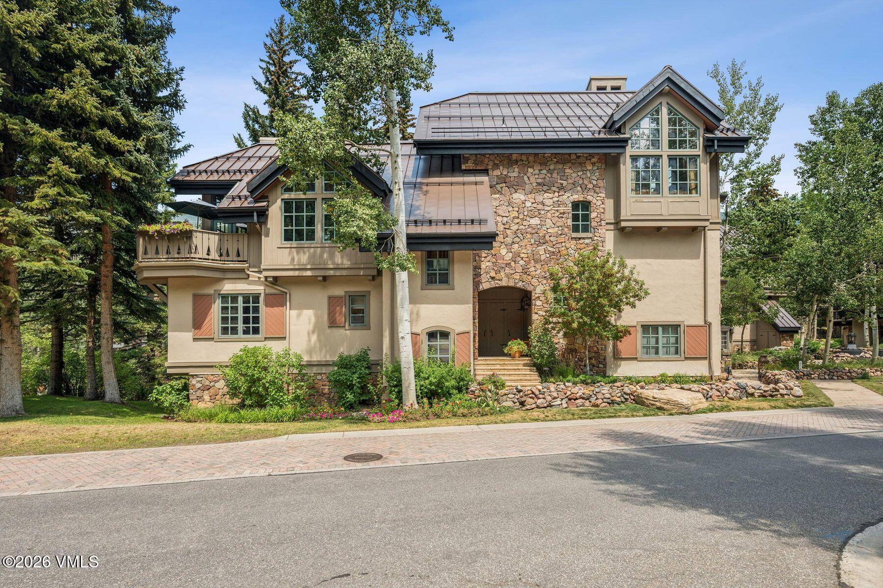 63 Willow Place # 1