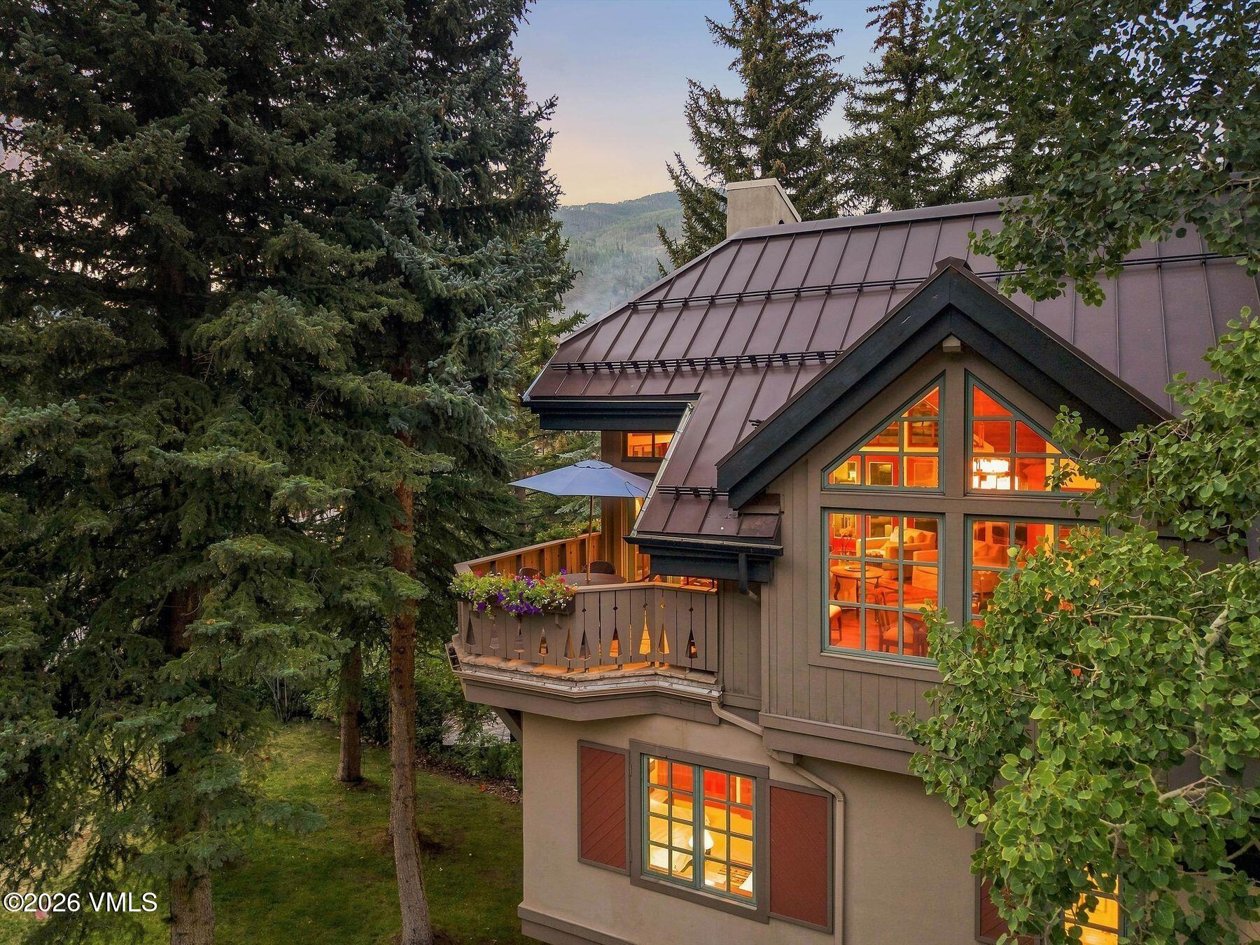 63 Willow Place # 1