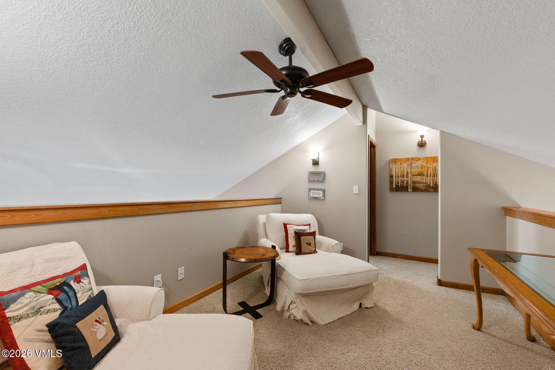 4496 Meadow Drive 406