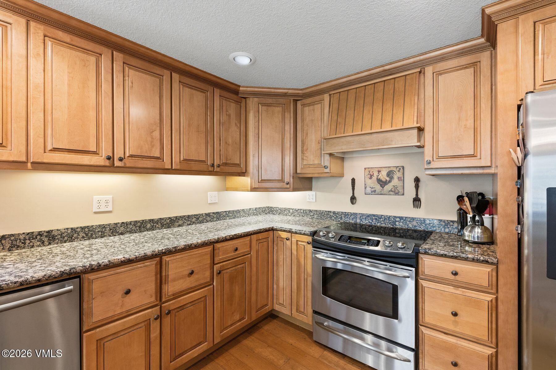 4496 Meadow Drive 406