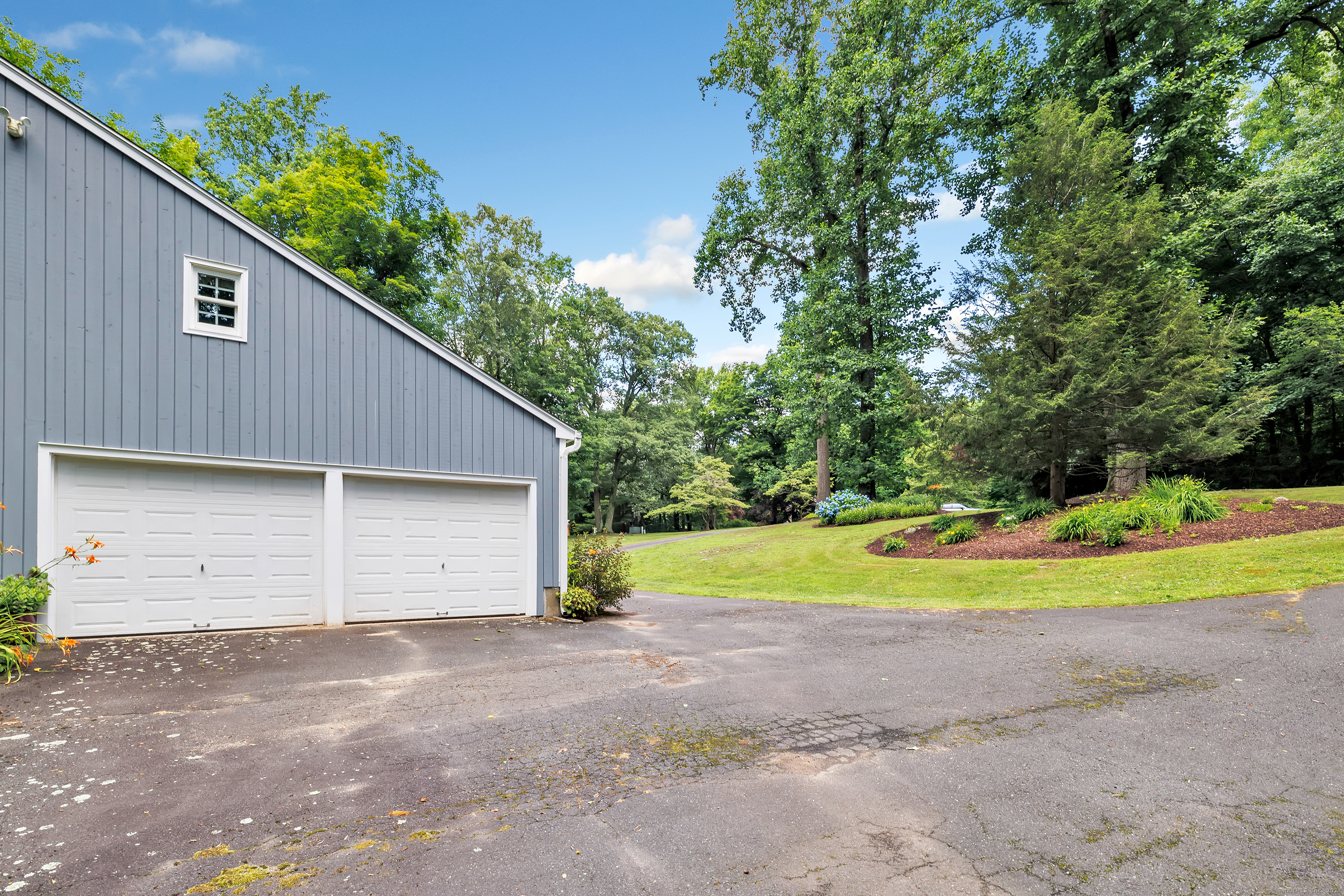 53 Holly Place