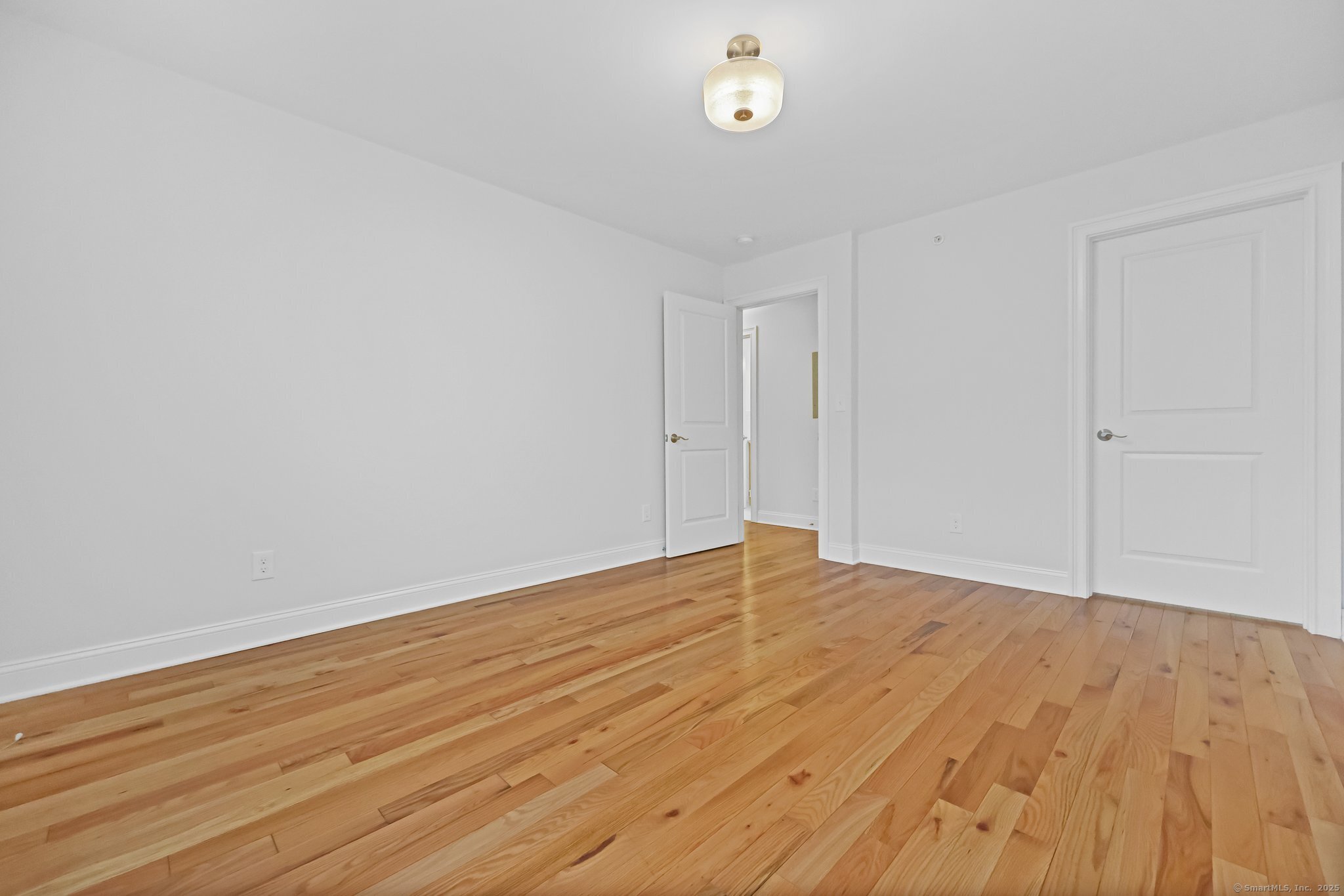 8 Bloomfield Drive