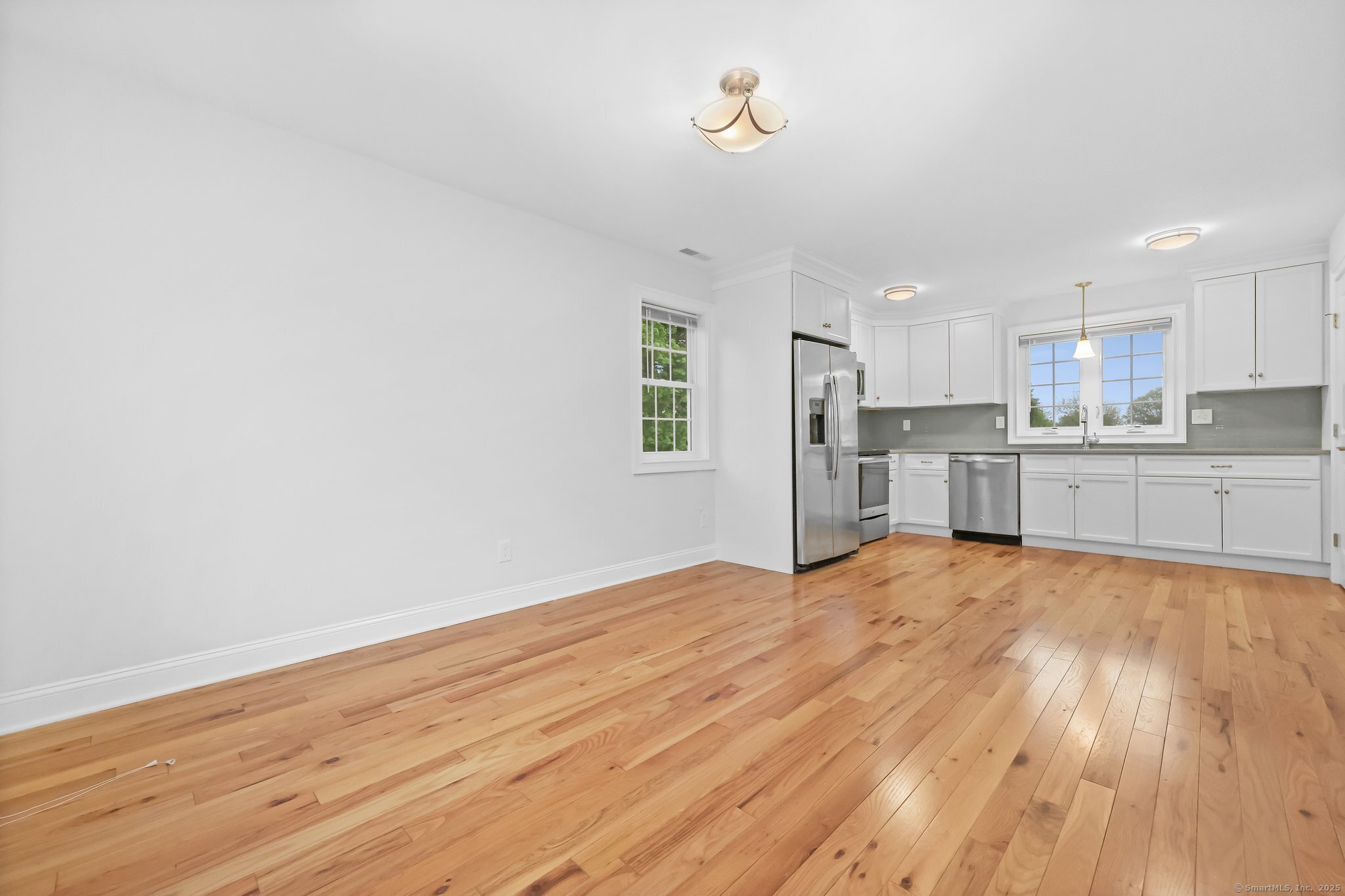 8 Bloomfield Drive