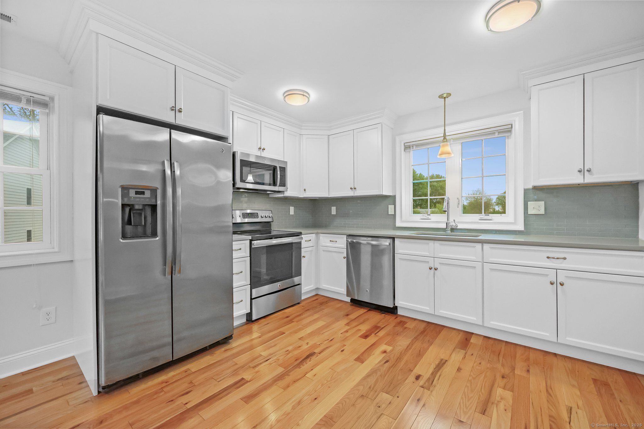 8 Bloomfield Drive