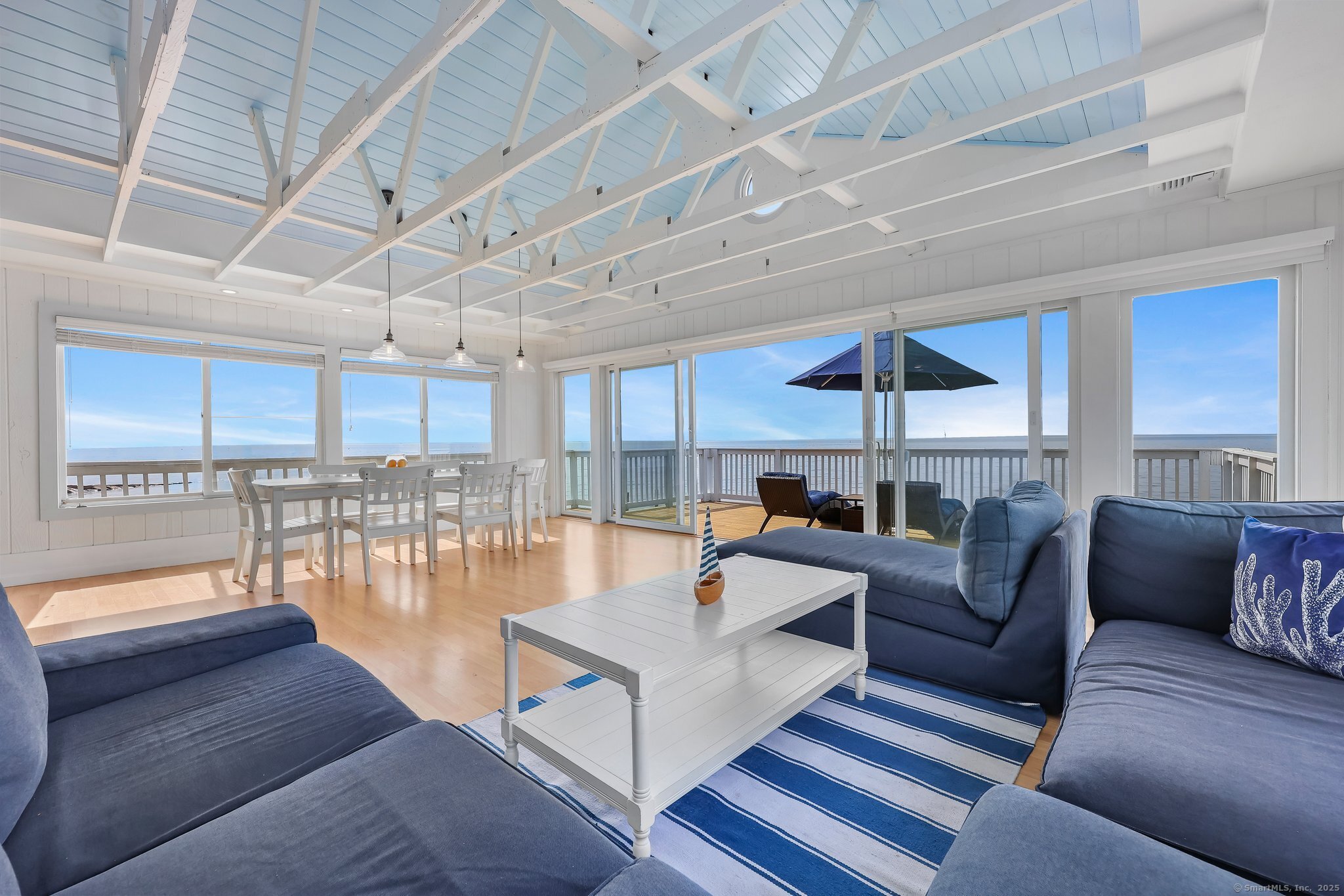 2167 Fairfield Beach Road