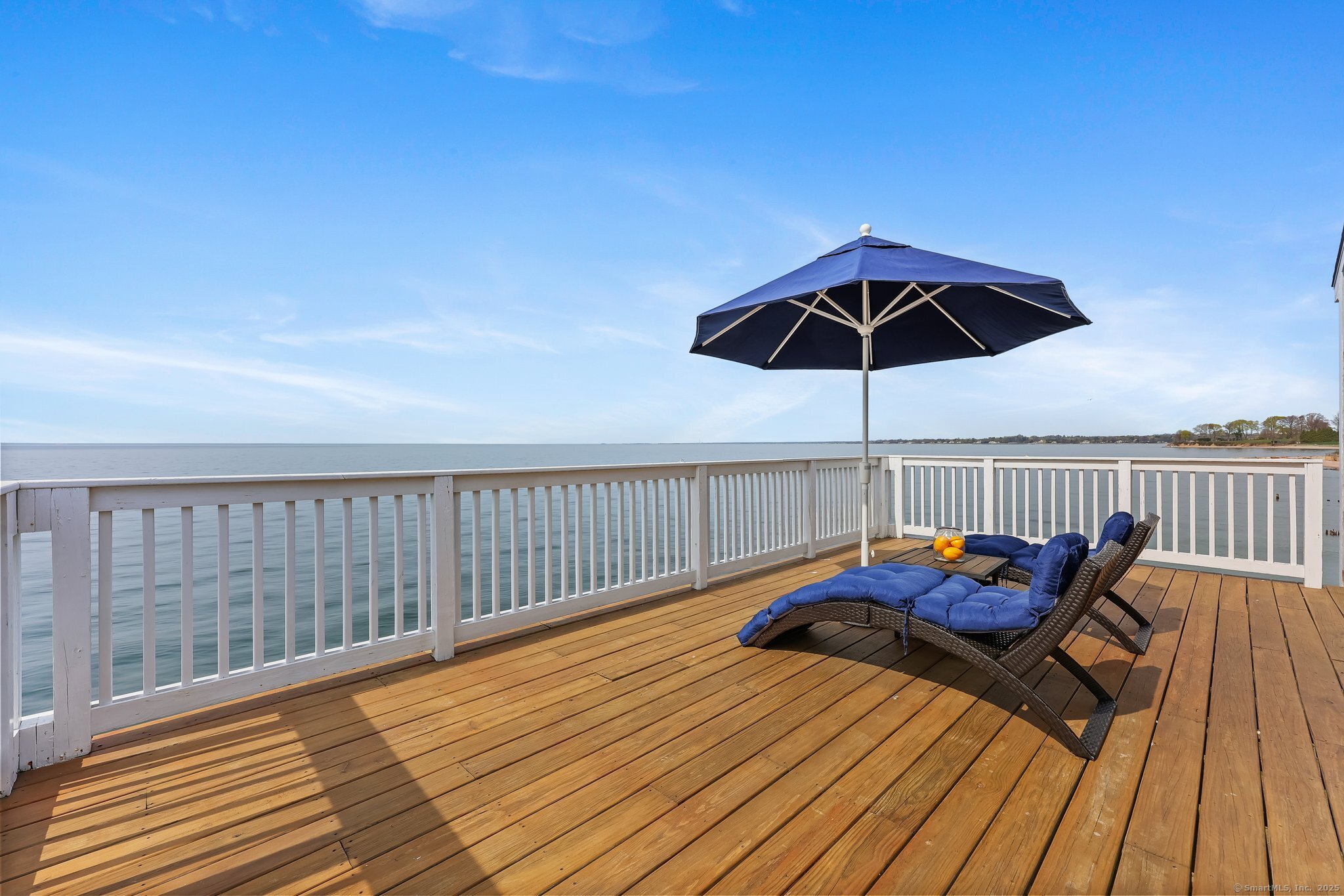 2167 Fairfield Beach Road