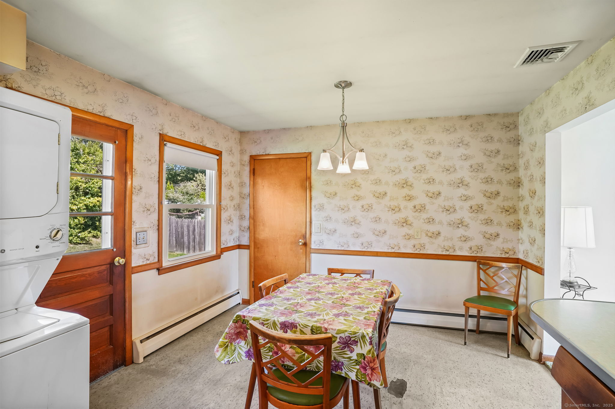 270 Oakwood Drive
