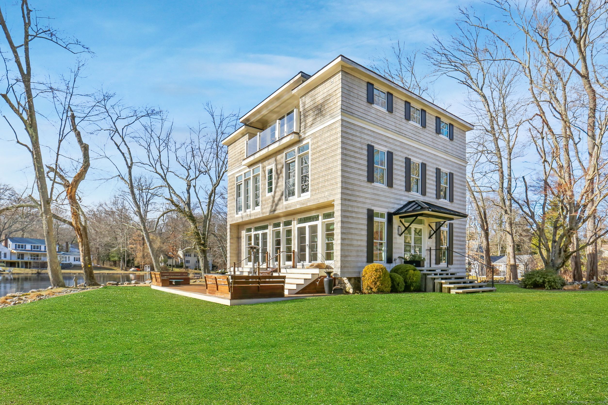 47 Woodside Avenue