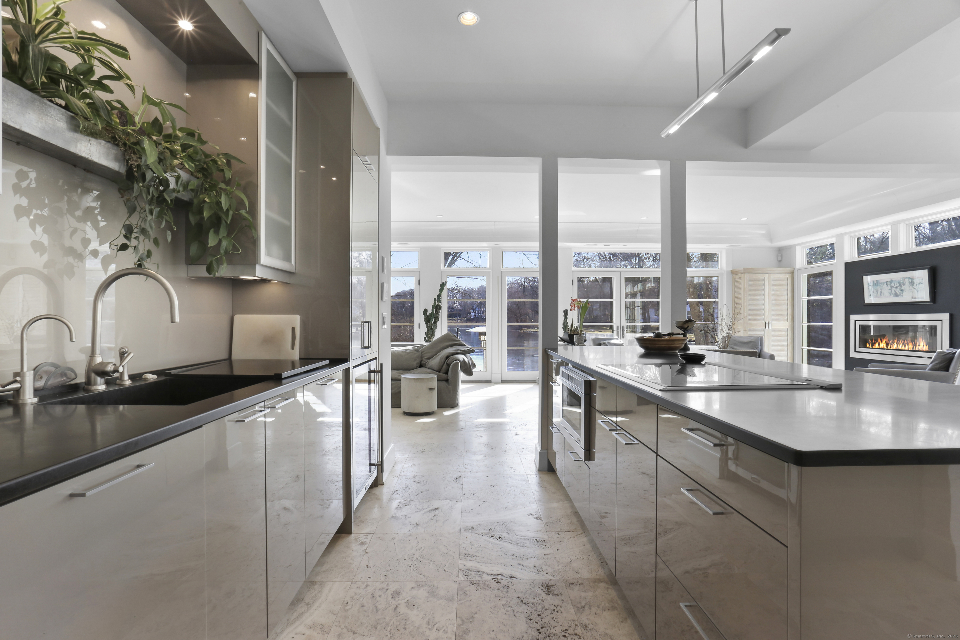 47 Woodside Avenue