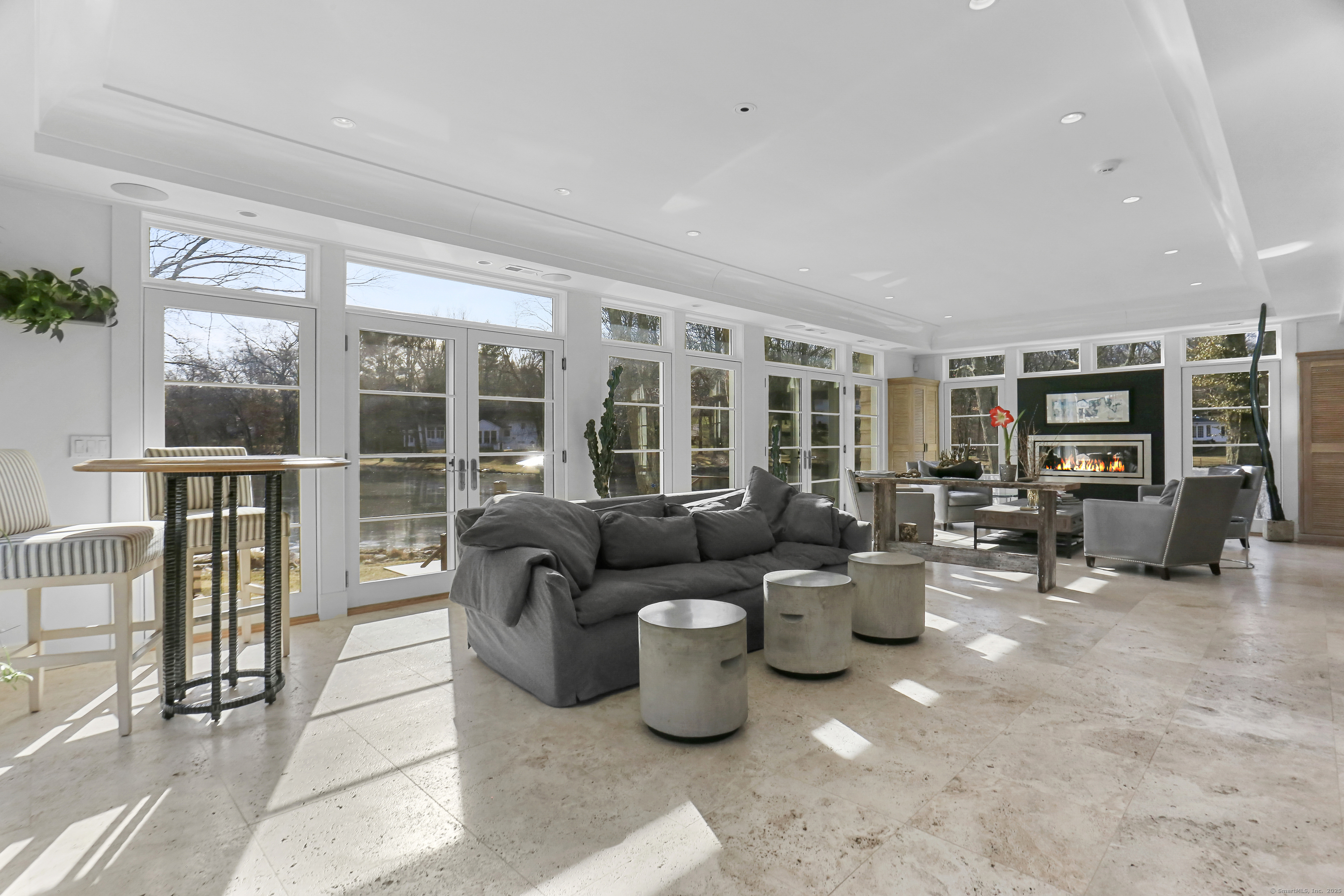 47 Woodside Avenue