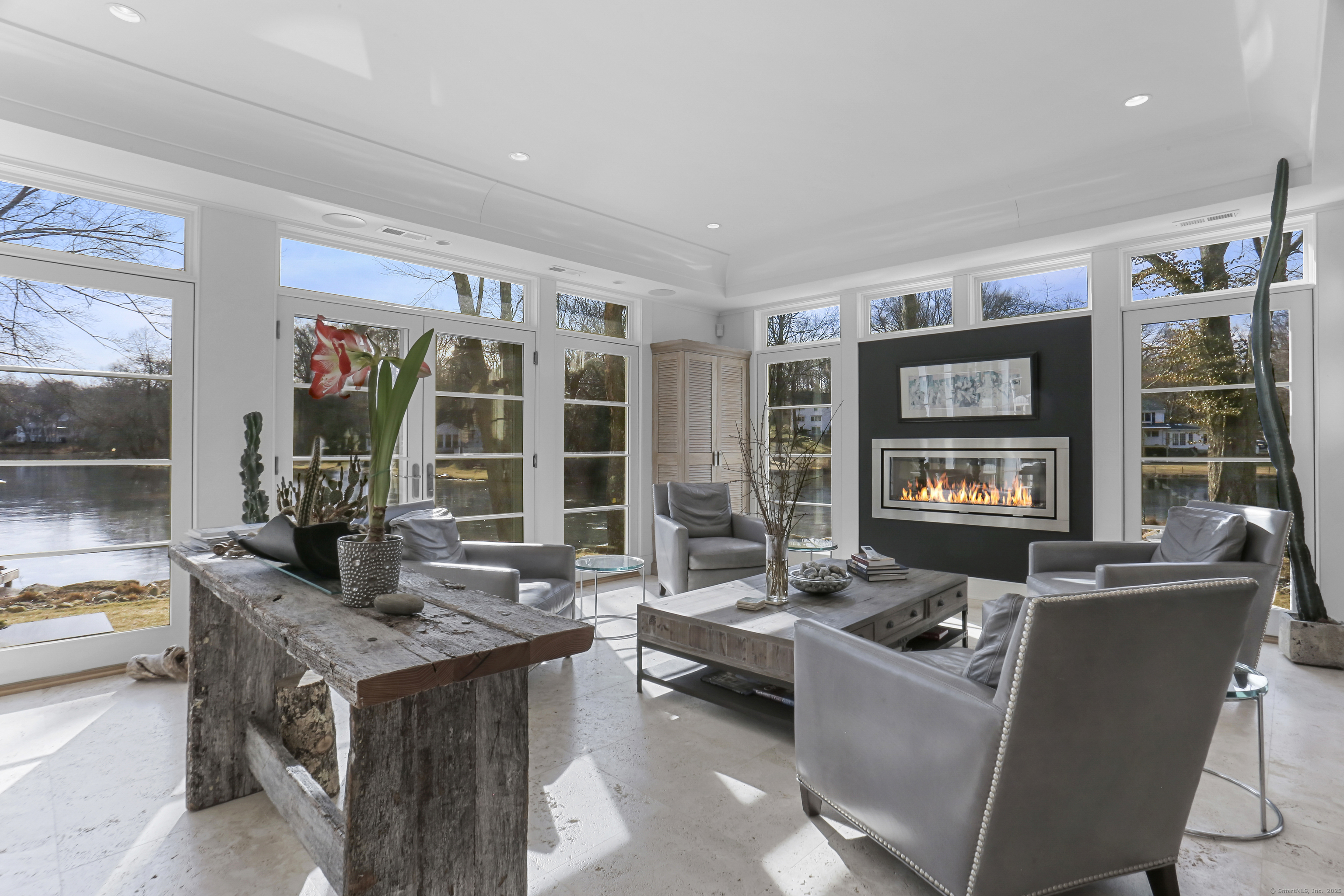 47 Woodside Avenue
