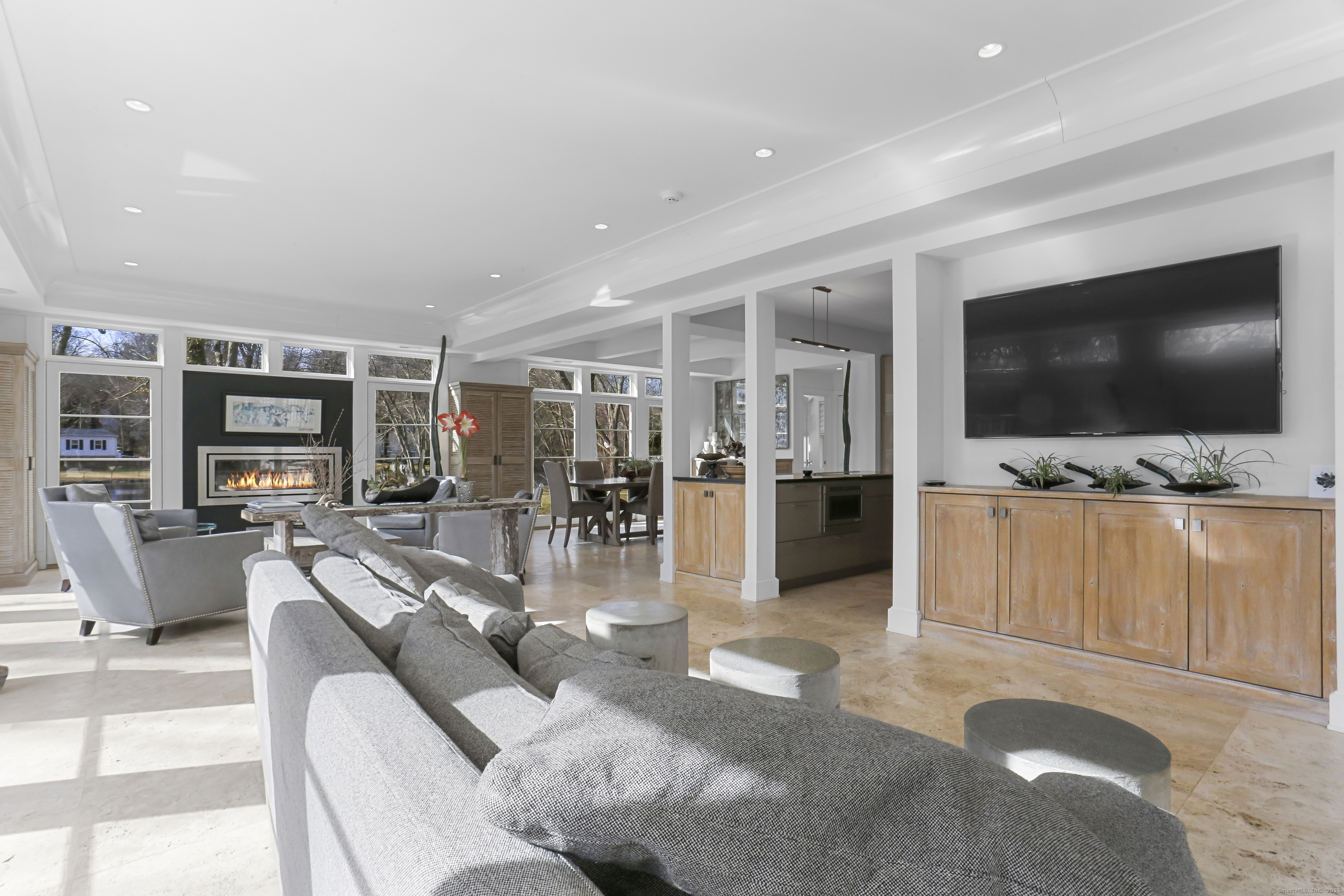 47 Woodside Avenue