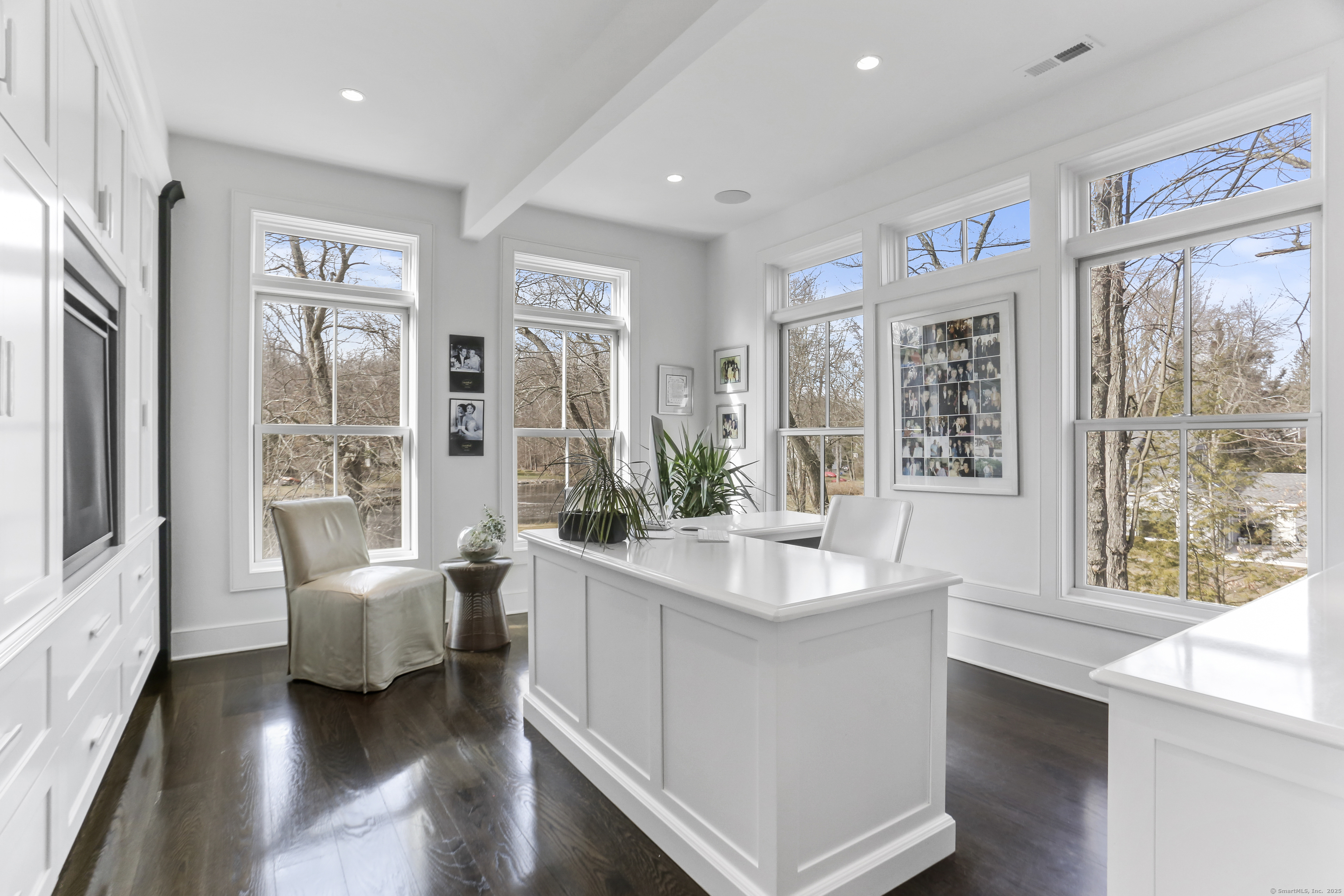47 Woodside Avenue