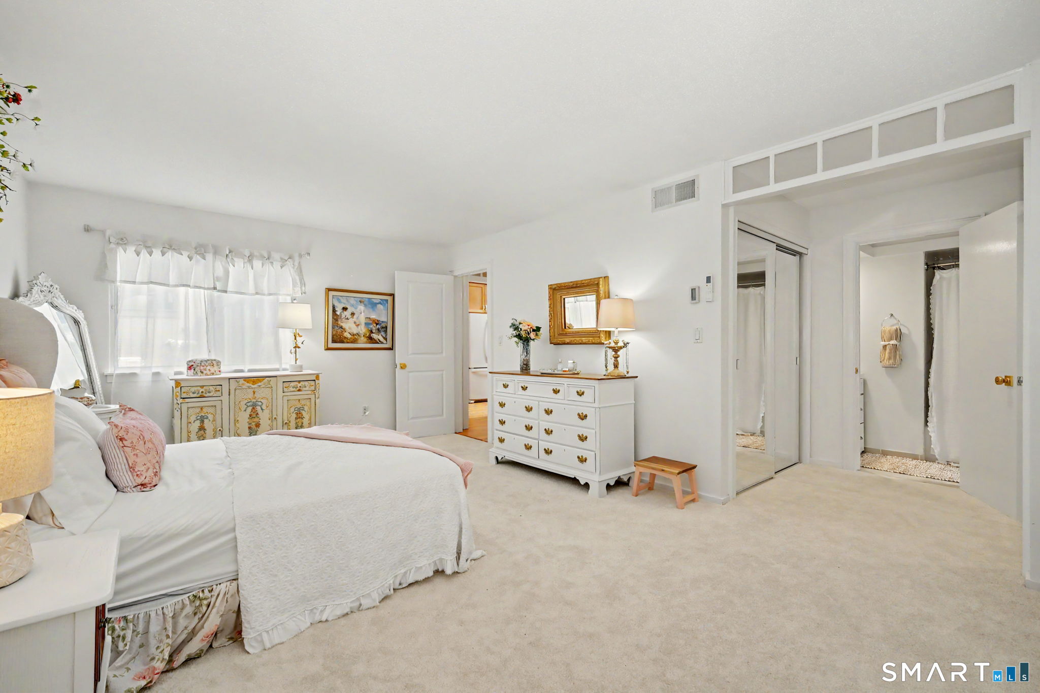 4 Heritage Circle Unit: A