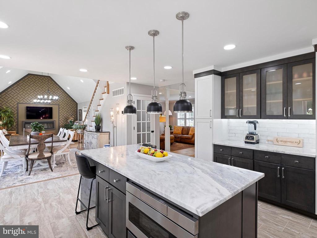 5240 CARVERSVILLE ROAD