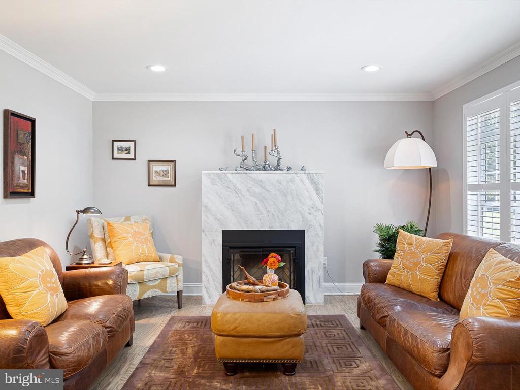 5240 CARVERSVILLE ROAD