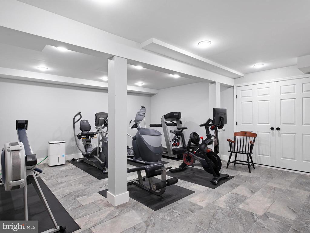 5240 CARVERSVILLE ROAD