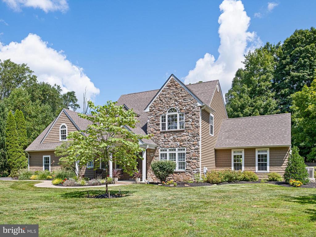 5240 CARVERSVILLE ROAD