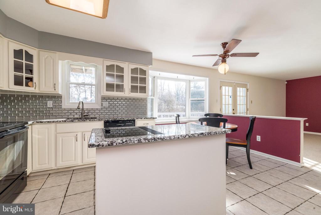 1816 FAIRWAY DRIVE