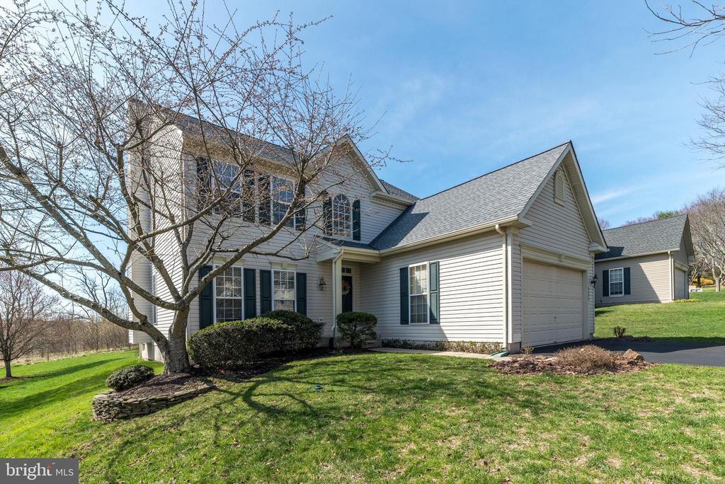4494 SUMMER MEADOW DRIVE